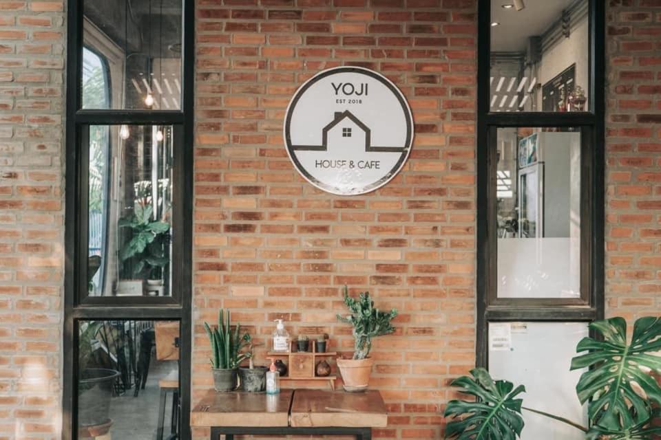 Yoji House And Cafe Hostel Ban Wiang Exterior foto